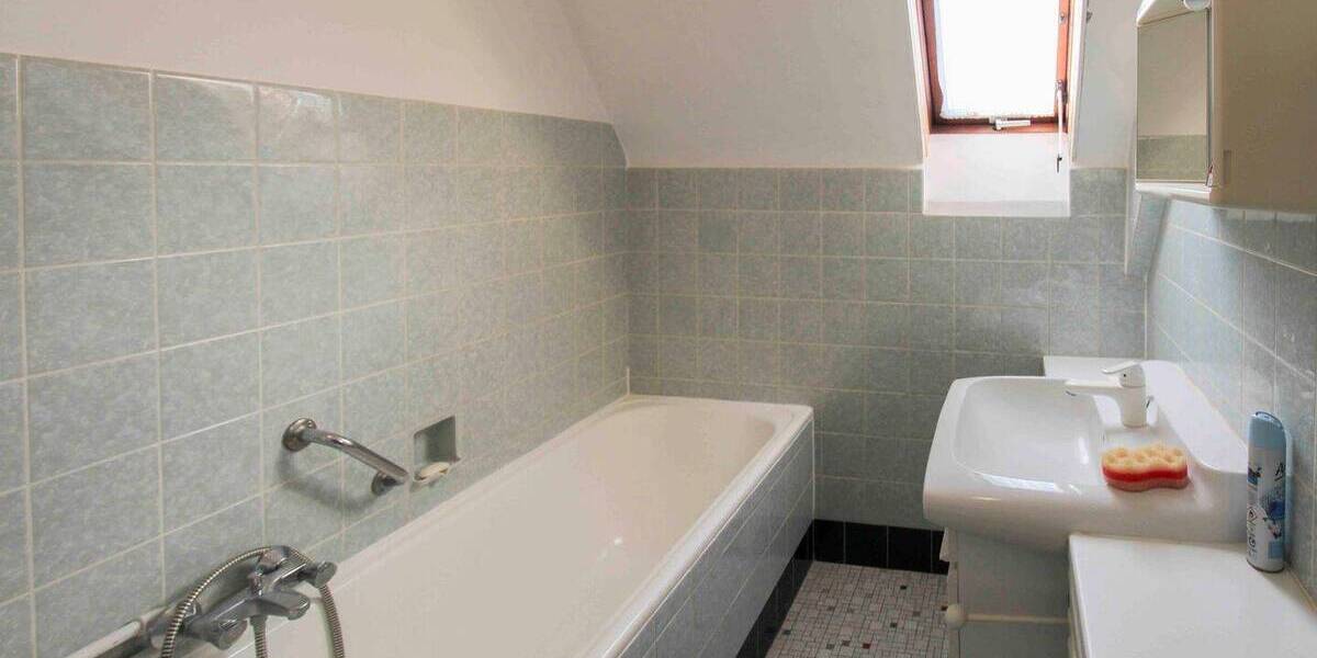 Mehrfamilienhaus, Wohnhaus Altrip - 6 Zimmer, 415.000&euro; | Angebot:26698521