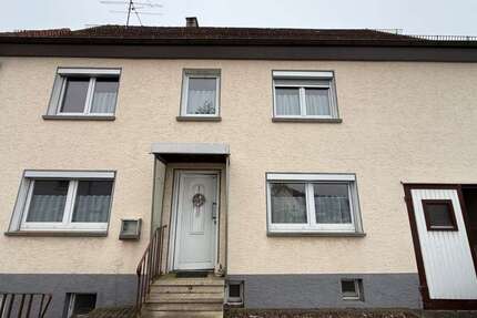 Haus Steinheim am Albuch - 8 Zimmer, 240 m&sup2;, 210.000&euro; | Angebot:24996630
