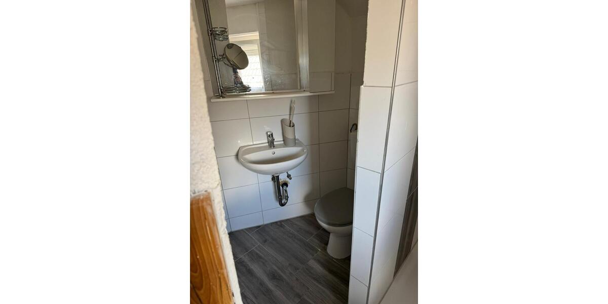 Dachgeschoßwohnung Linden - 1 Zimmer, 34 m&sup2;, 430&euro; | Angebot:26265641