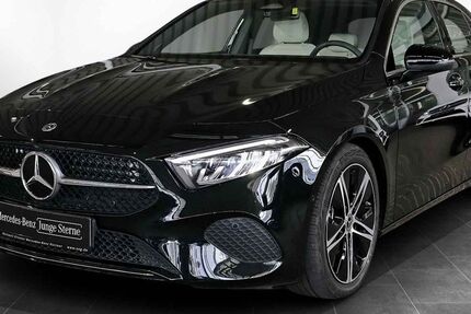 Mercedes-Benz A 180 4.540 km 31.880 &euro; Karlsruhe 76185