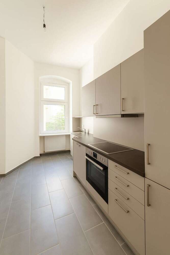Wohnung zum Mieten in Berlin 2.092,50 € 93 m²