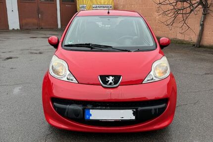 Peugeot 107 150.000 km 1.100 &euro; Stuttgart - Zuffenhausen 70435