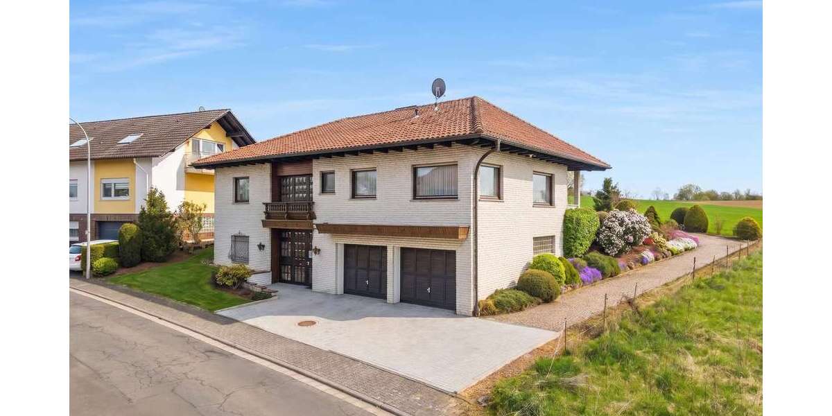 Einfamilienhaus Büdingen - 7 Zimmer, 154 m&sup2;, 559.000&euro; | Angebot:26294272