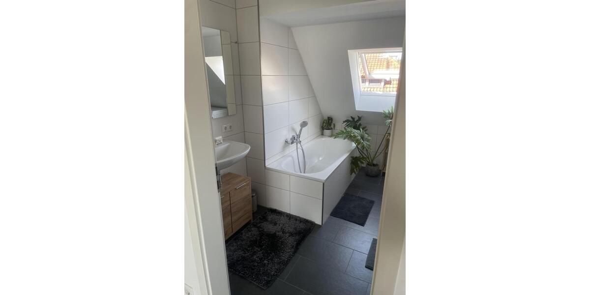 Maisonettenwohnung Bruck in der Oberpfalz - 2.5 Zimmer, 80 m&sup2;, 749&euro; | Angebot:26374920