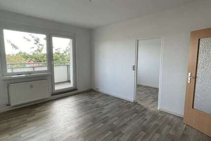 Wohnung zum Mieten in Halberstadt 251 € 45.59 m²
