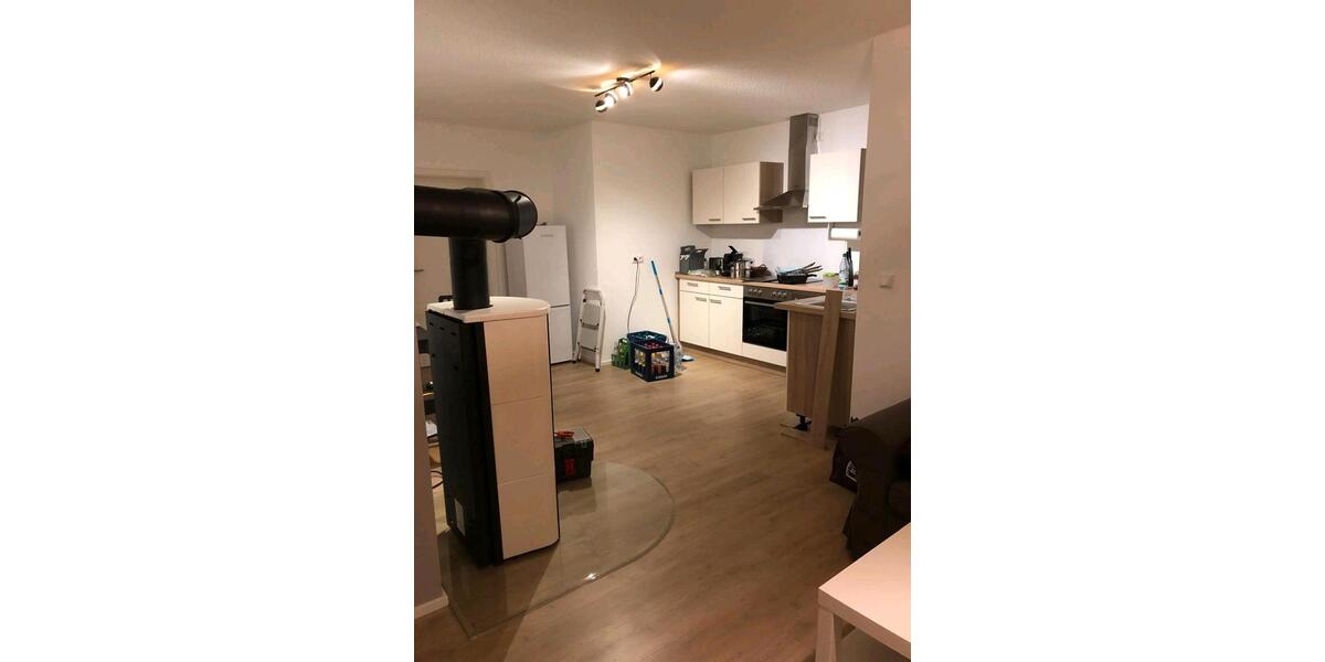 Etagenwohnung Burglengenfeld - 2.5 Zimmer, 62 m&sup2;, 710&euro; | Angebot:25395591