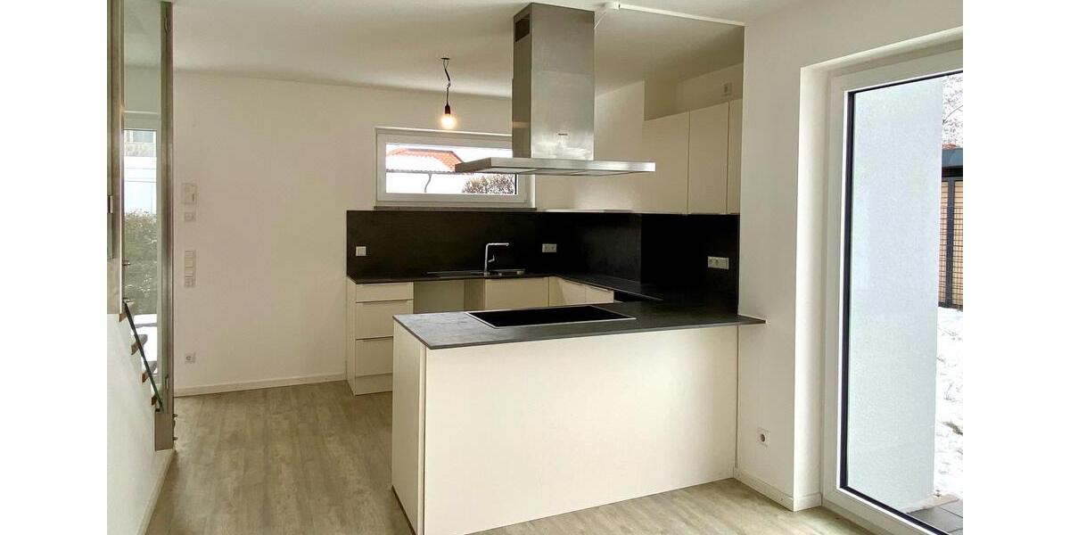 Einfamilienhaus Gilching - 4 Zimmer, 165 m&sup2;, 2.950&euro; | Angebot:24715177