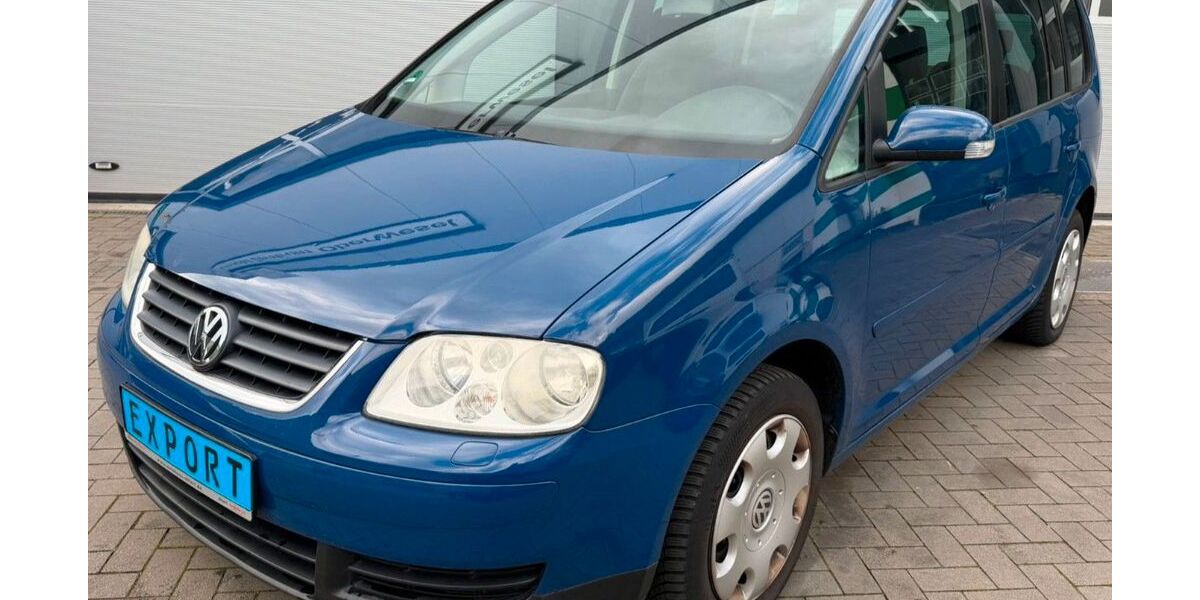 VW Touran 208.425 km 698 &euro; Oberwesel 55430
