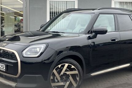 Mini Cooper E Countryman 9.390 km 41.580 € Bocholt 46395