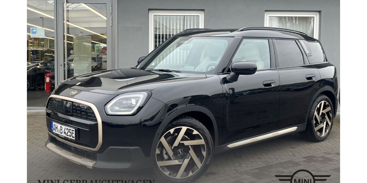 Mini Cooper E Countryman 9.390 km 42.200 € Bocholt 46395