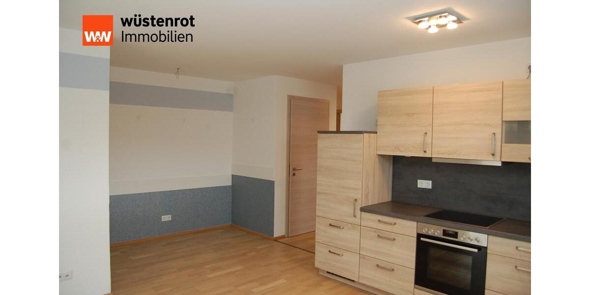 Etagenwohnung Roding - 3 Zimmer, 81 m&sup2;, 850&euro; | Angebot:26068849