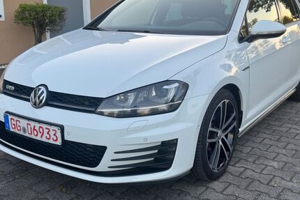 VW Golf 265.000 km 13.300 &euro; Gernsheim 64579