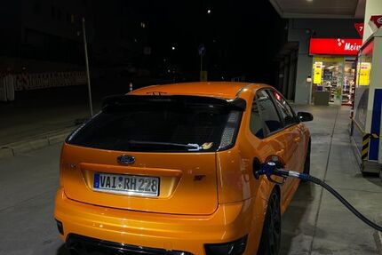 Ford Focus 232.456 km 9.500 &euro; Steinheim an der Murr 71711