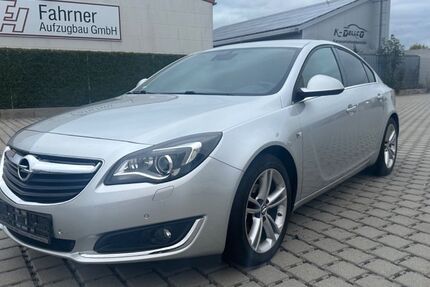 Opel Insignia 167.321 km 9.290 € Obermichelbach 90587