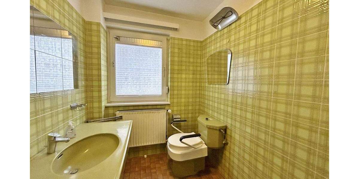 Reihenmittelhaus Lübeck St. Jürgen - 6 Zimmer, 110 m&sup2;, 290.000&euro; | Angebot:25360537