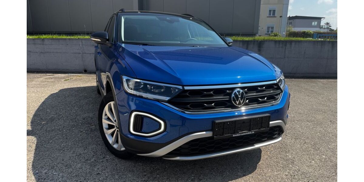 VW T-Roc 8.500 km 27.690 &euro; Solingen 42699