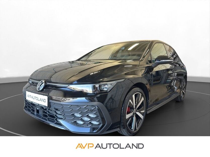 VW Golf 2.300 km 44.490 € Dingolfing 84130