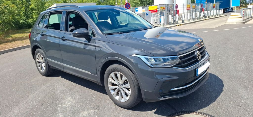 VW Tiguan 106.500 km 17.950 &euro; Berlin 12355