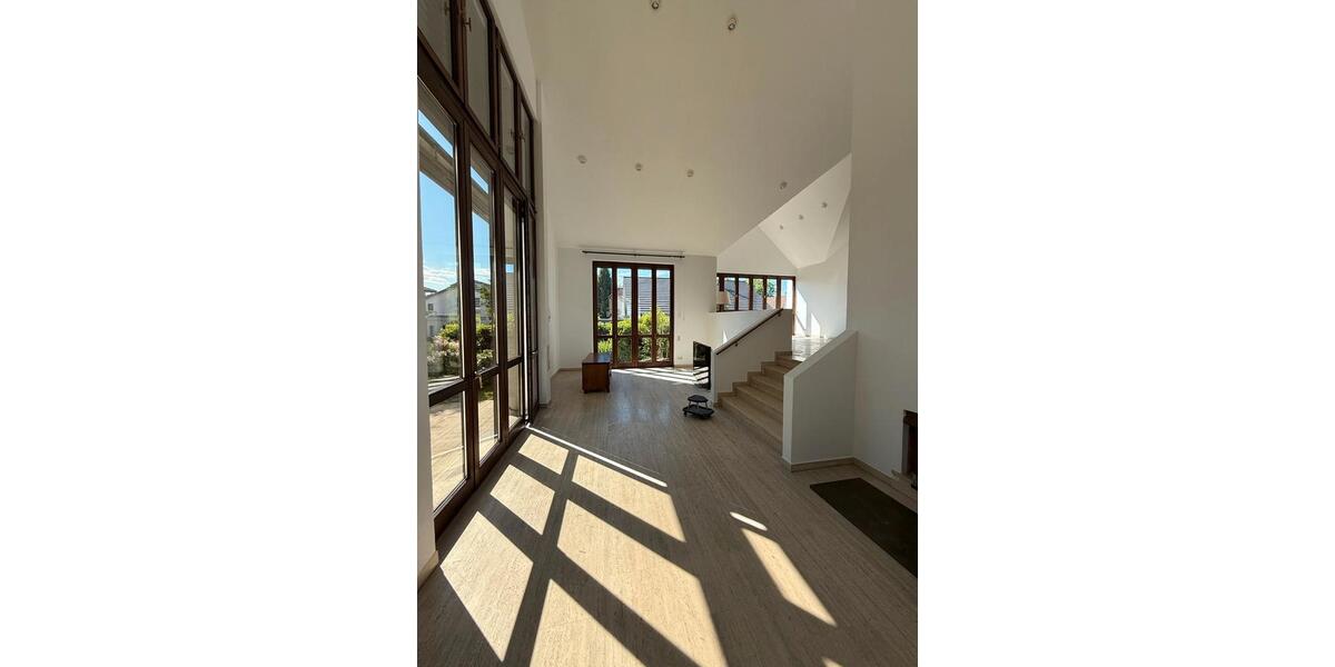Etagenwohnung Willstätt - 5 Zimmer, 170 m&sup2;, 1.650&euro; | Angebot:26656541
