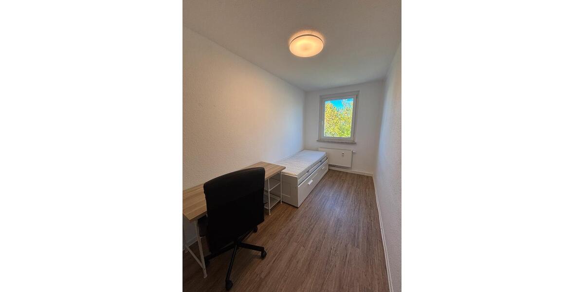 Wohnen auf Zeit Leipzig Mitte - 9 Zimmer, 60 m&sup2;, 550&euro; | Angebot:26409855