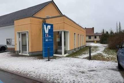 Büro, Praxis oder Wohnen? Sie entscheiden. Ehemalige Bankfiliale in Angern 3 zimmer