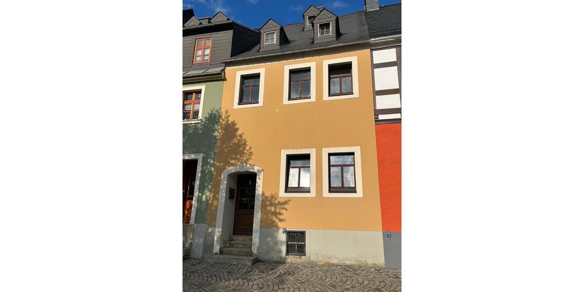 Reihenhaus Wolkenstein - 8 Zimmer, 200 m&sup2;, 78.000&euro; | Angebot:26517544