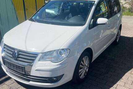 VW Touran 169.000 km 4.990 &euro; Berlin 12359