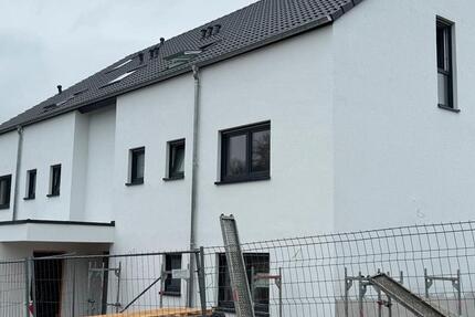 EG-Whng mit Garten, 98m2, in Übach-Marienberg. Luxus-Neubau, E40N 3 zimmer