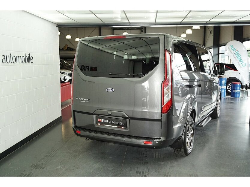 Tourneo Custom 320 L2 Titanium Leder 9 Sitze CAM