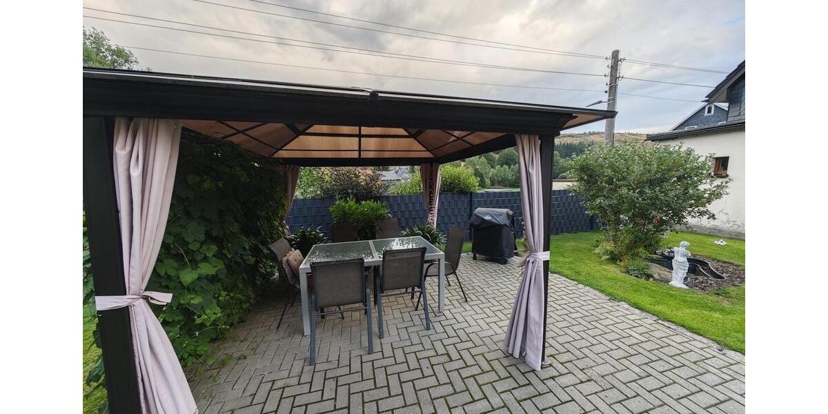 Einfamilienhaus Sonneberg - 10 Zimmer, 245 m&sup2;, 198.000&euro; | Angebot:25348277