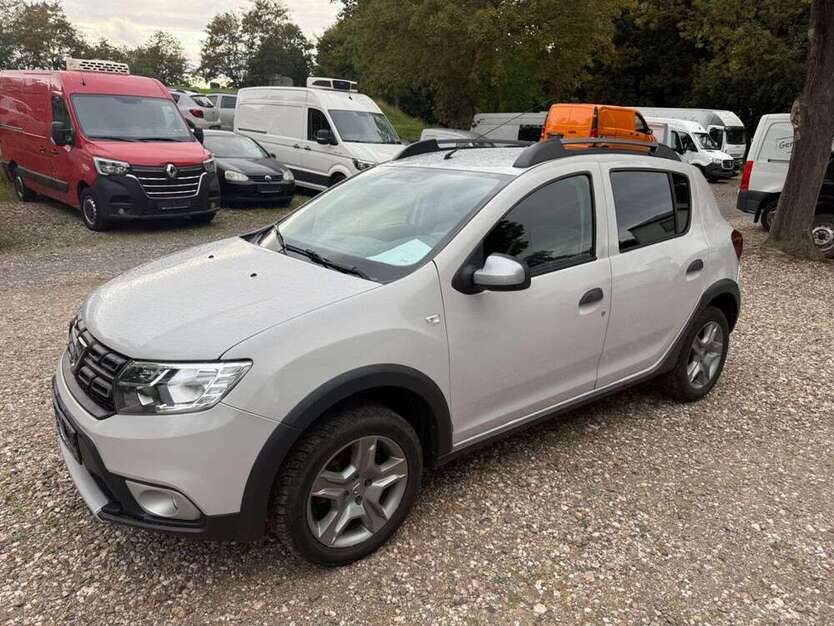 Dacia Sandero 81.000 km 7.500 € Sangerhausen 06526