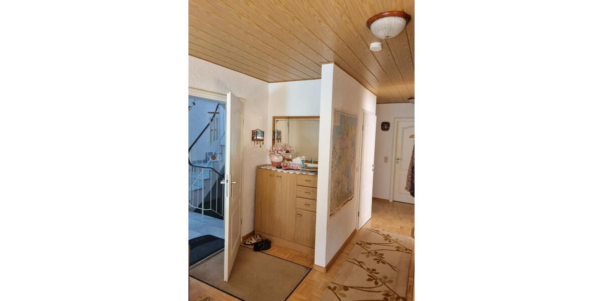Mehrfamilienhaus, Wohnhaus Breisach am Rhein - 8 Zimmer, 206 m&sup2;, 695.000&euro; | Angebot:25892630