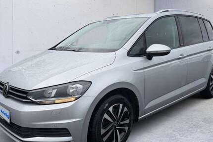VW Touran 111.877 km 22.890 &euro; Offenburg 77656