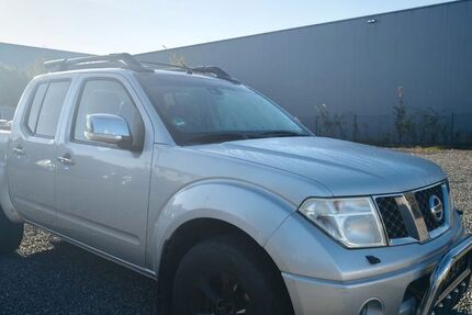 Nissan Navara 200.000 km 5.899 &euro; Laatzen 30880
