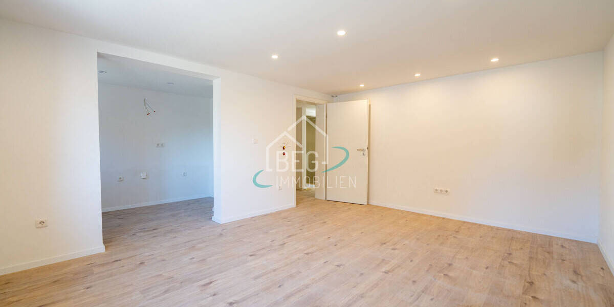 Mehrfamilienhaus, Wohnhaus Gaildorf / Eutendorf Eutendorf - 6 Zimmer, 114 m&sup2;, 379.000&euro; | Angebot:26389075