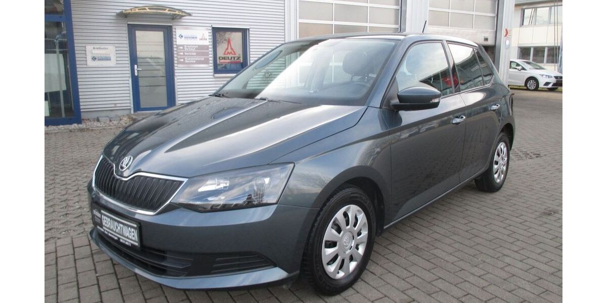Skoda Fabia 52.490 km 8.900 &euro; Memmingen 87700