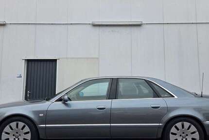Audi A8 146.000 km 16.900 &euro; Hamburg 22419