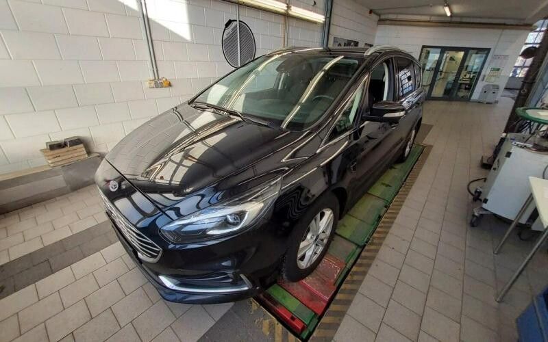 Ford S-Max 138.000 km 16.990 &euro; Essen 45276
