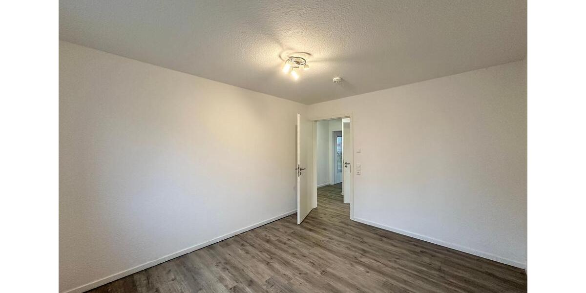 Erdgeschoßwohnung Friesoythe - 3 Zimmer, 82 m&sup2;, 760&euro; | Angebot:25163031