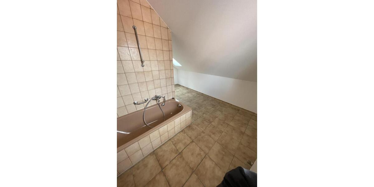 Dachgeschoßwohnung Wüstenrot - 2 Zimmer, 74 m&sup2;, 625&euro; | Angebot:25613597