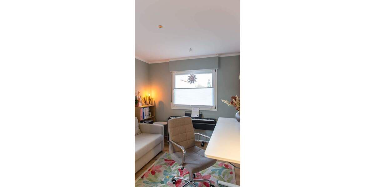 Mehrfamilienhaus, Wohnhaus Rehfelde - 7 Zimmer, 570.000&euro; | Angebot:25709948