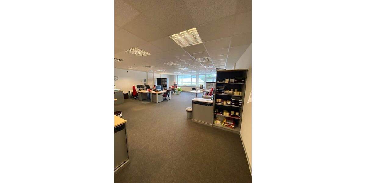 Büroräume mit Freifläche zimmer