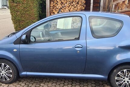 Toyota Aygo (X) 92.225 km 3.299 &euro; Neuffen 72639