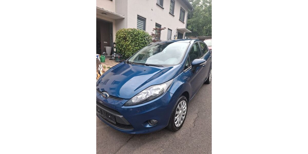 Ford Fiesta 146.986 km 2.950 &euro; Völklingen 66333