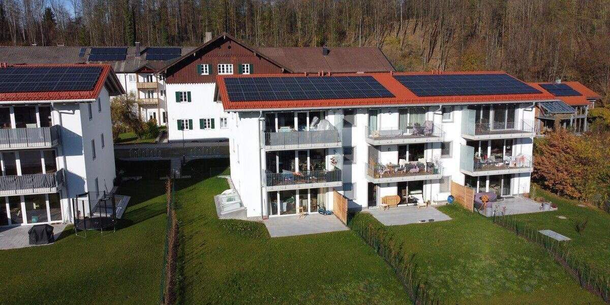 Neubau-Wohnung - absolut ruhige, energetische Erdgeschoss-Wohnung mit großem Garten und Bergblick! 2 zimmer