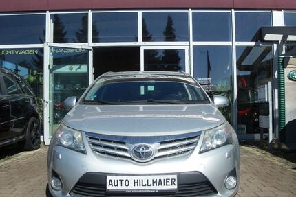 Toyota Avensis 133.700 km 9.555 &euro; Fürstenfeldbruck 82256