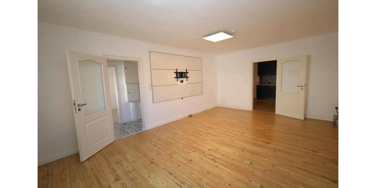 Erdgeschoßwohnung Sande - 3 Zimmer, 83 m&sup2;, 750&euro; | Angebot:26408242