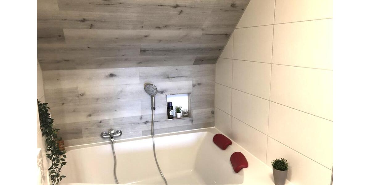 Dachgeschoßwohnung Leipzig Ost - 2 Zimmer, 56 m&sup2;, 165.000&euro; | Angebot:25087777