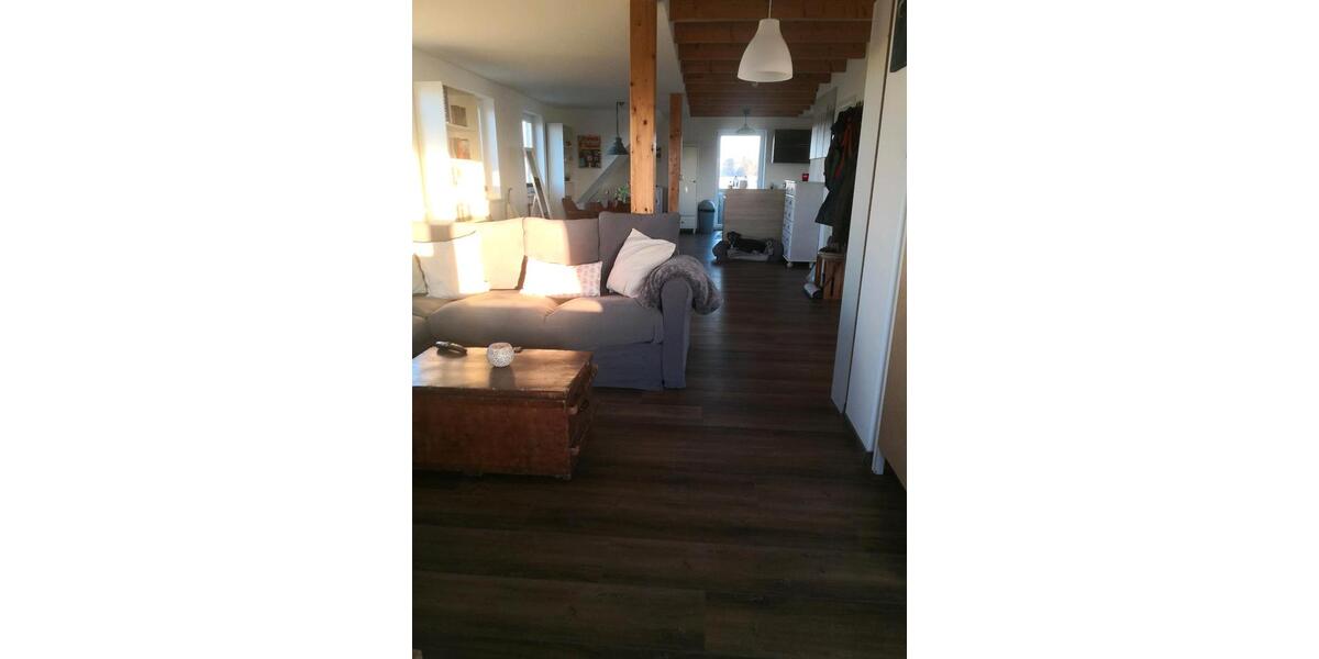 Dachgeschoßwohnung Wangerland - 1 Zimmer, 80 m&sup2;, 850&euro; | Angebot:25987052