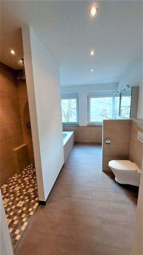 Etagenwohnung Weiden in der Oberpfalz Weiden - 4 Zimmer, 153 m&sup2;, 1.450&euro; | Angebot:26410304